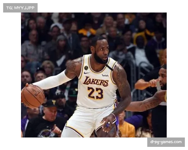 马克西干扰球漏判后仍率队加时取胜展韧性